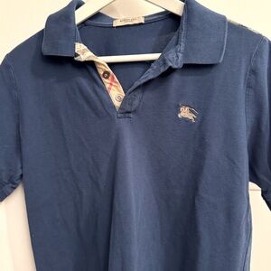 Medium Burberry polo. 10/10 condition